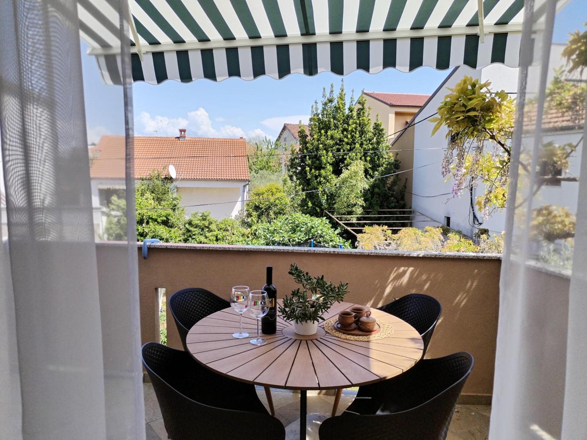 Family Apartment B&B بيوغْغاد نا موغو المظهر الخارجي الصورة