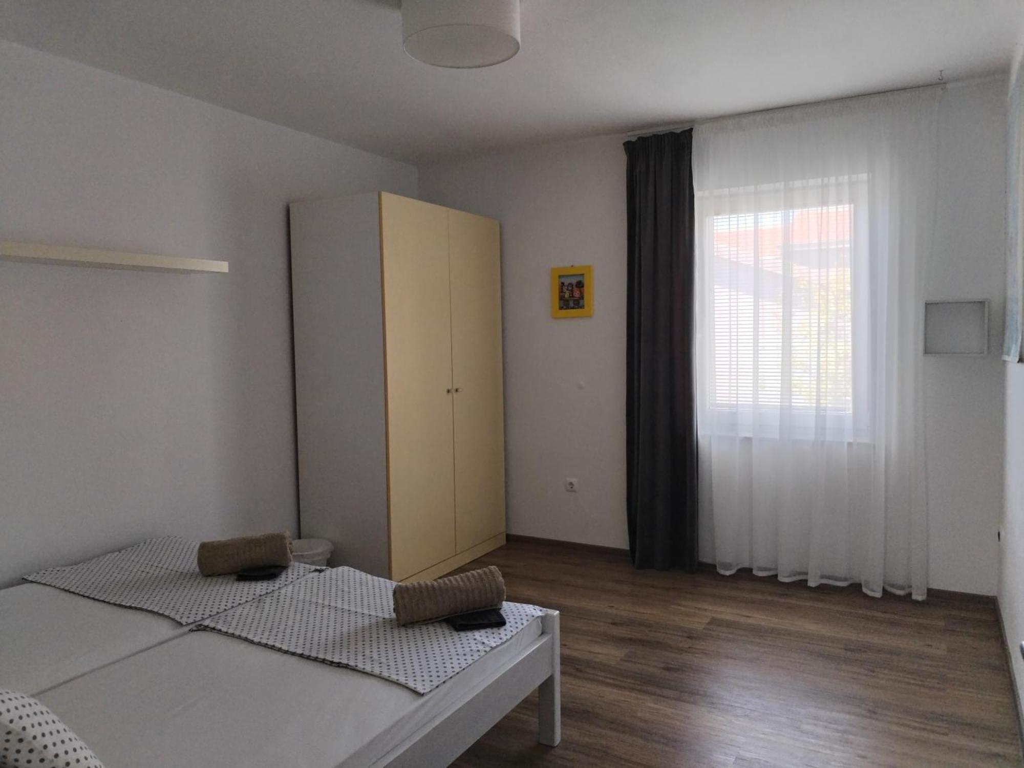 Family Apartment B&B بيوغْغاد نا موغو المظهر الخارجي الصورة
